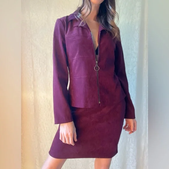 Vintage 90s Burgundy Suede Zip Up Skirt Set DJ & Co Soft Faux Suede Matching Set - Picture 7 of 13